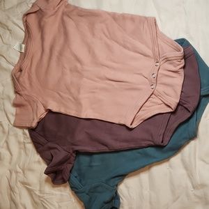 Kate quinn set of 3 bodysuits